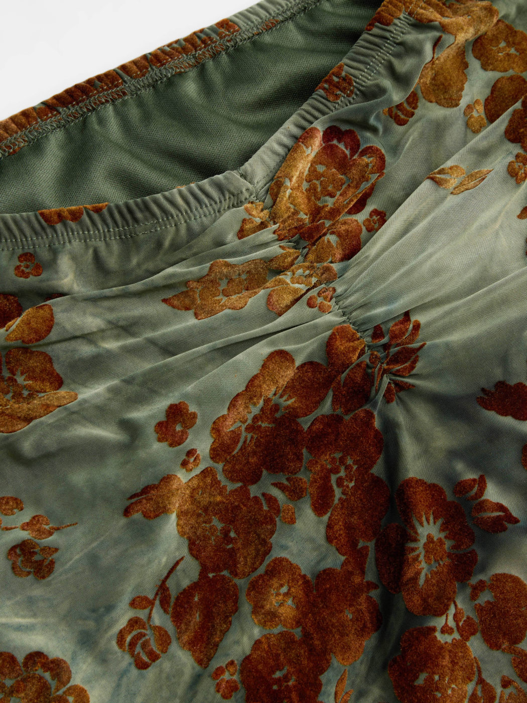 Mid Rise Floral Ruched Maxi Mermaid Skirt