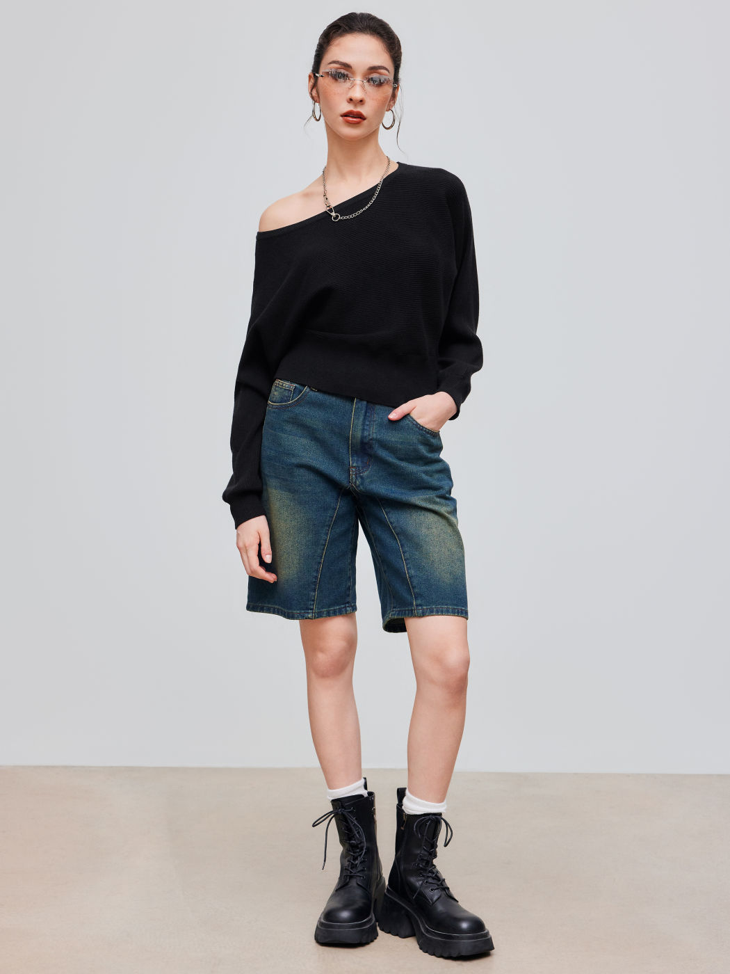 Asymmetrischer Hals Einfarbiger Crop Langärmliger Oberteil