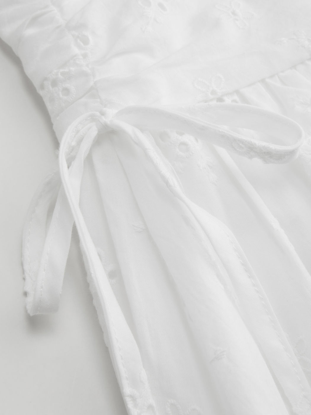 100% Cotton Broderie Anglaise Bubble Hem Knotted Ruffle Midi Skirt