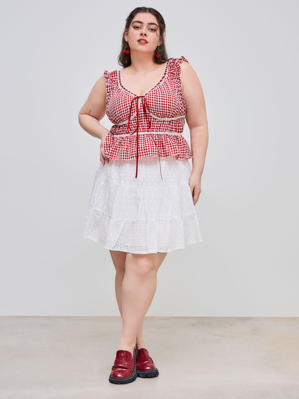 Cotton-blend V-neck Gingham Knotted Short Sleeve Blouse Curve & Plus
