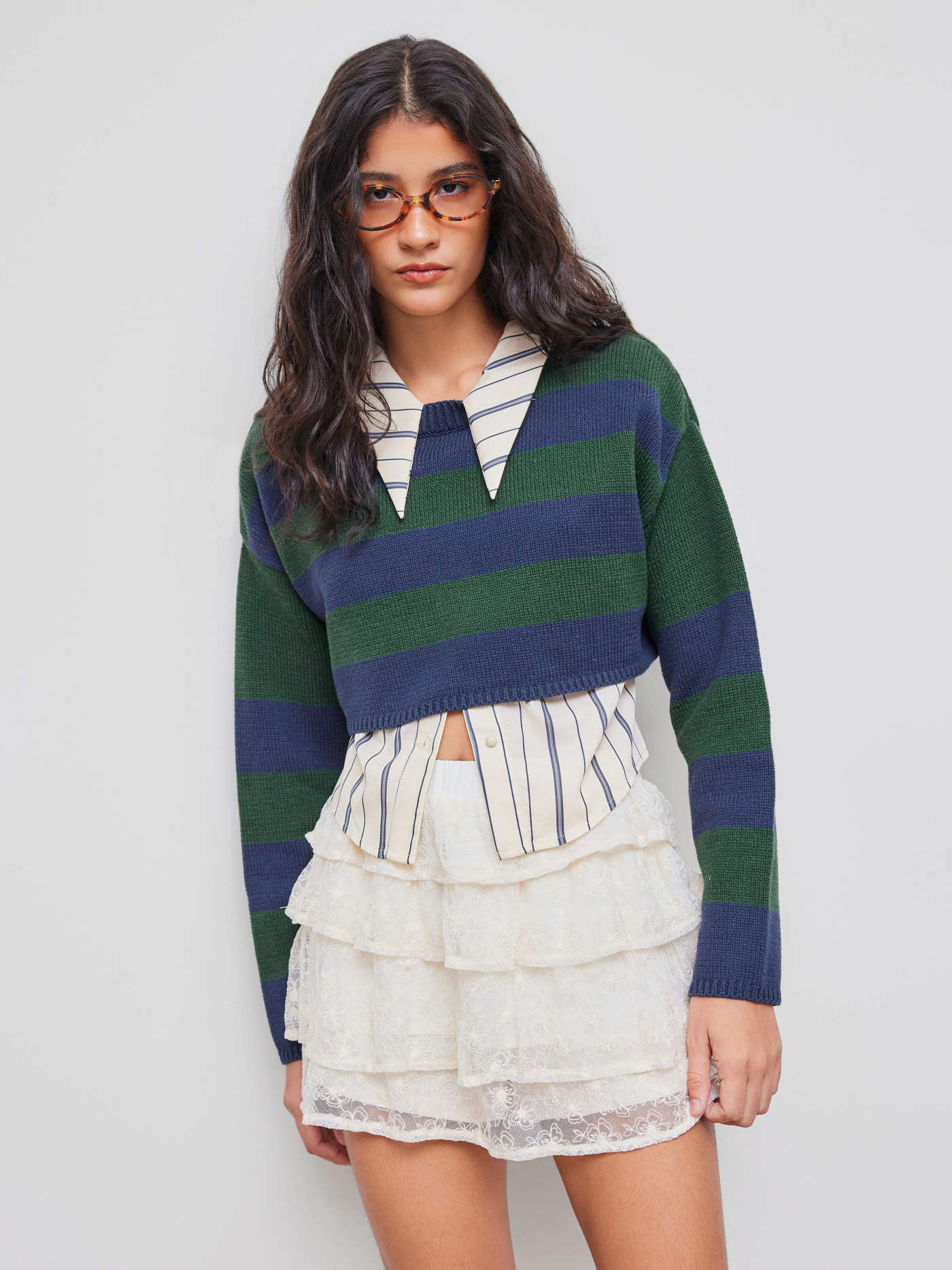 Knit Round Neckline Striped Crop Sweater