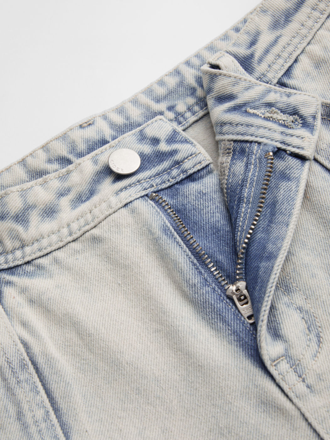 Cider Denim Low Rise Solid Washed Pocket Wide Leg Jeans
