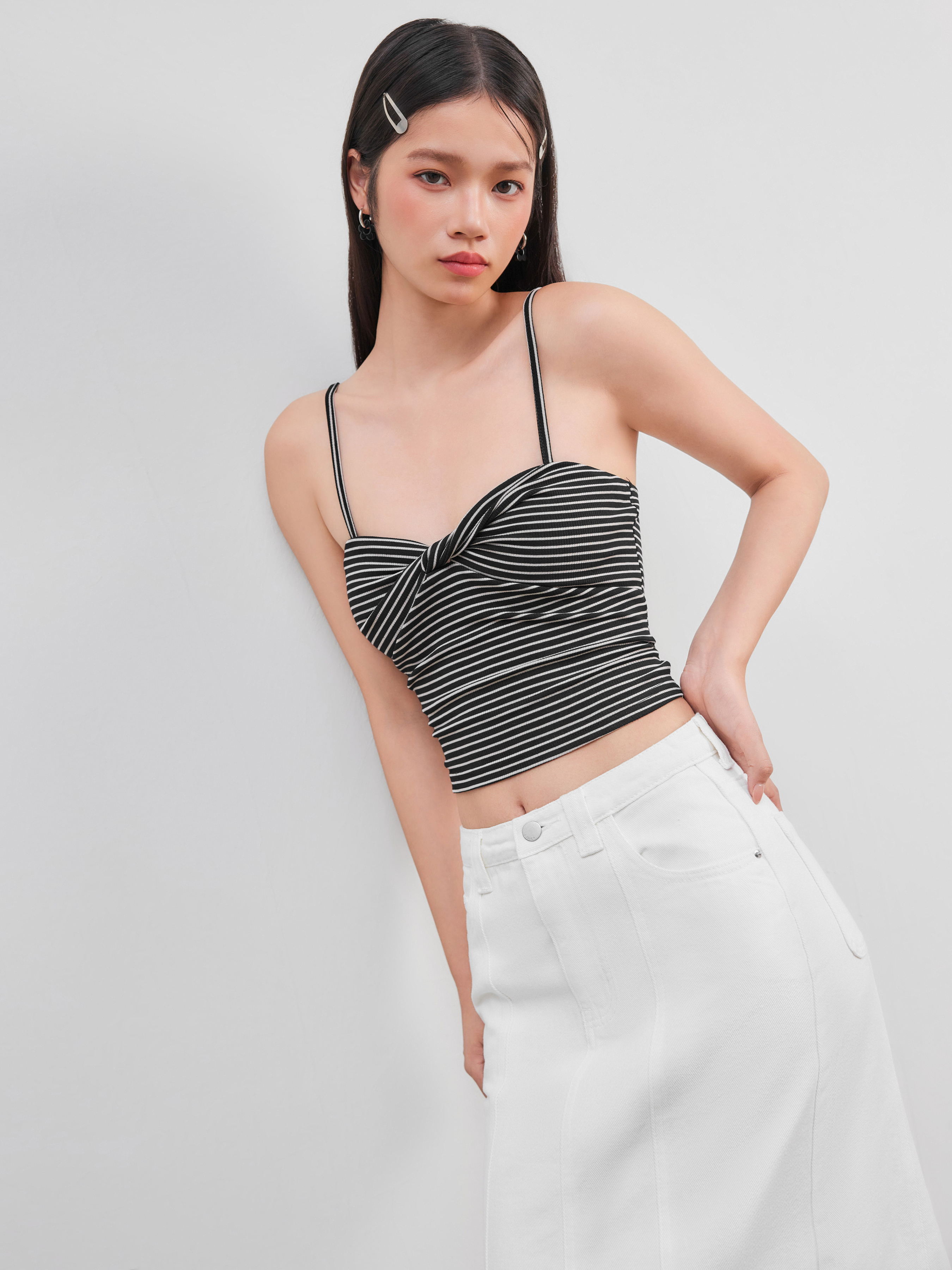 ★ITZAVIBE★ REVERSIBLE STRIPE BAG aespaカリナ着用 ☆aespa カリナ 着用！！【ITZAVIBE】REVERSIBLE STRIPE BAG