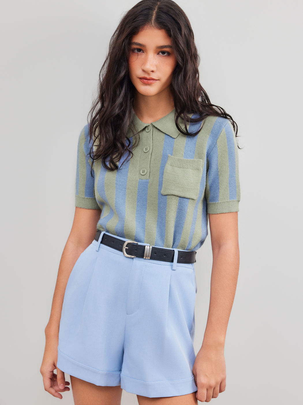 Strick-Poloshirt mit Streifen und Tasche, kurze Ärmel