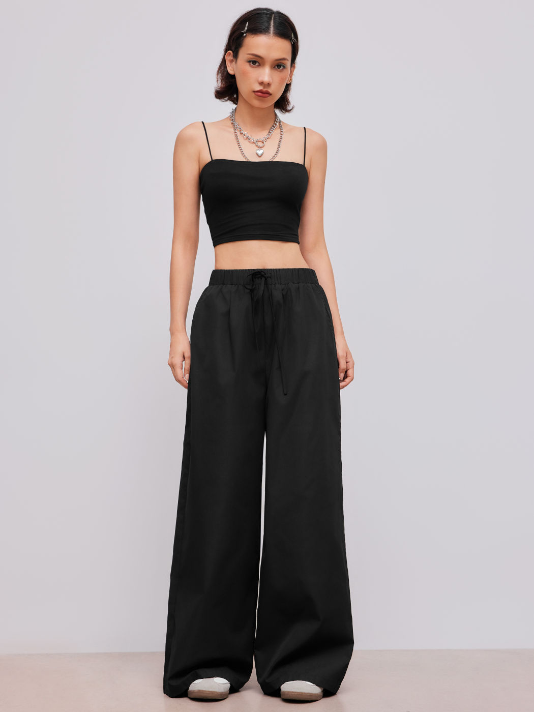 Cotton-blend Mid Rise Solid Elastic Waist Pocket Straight Leg Pants