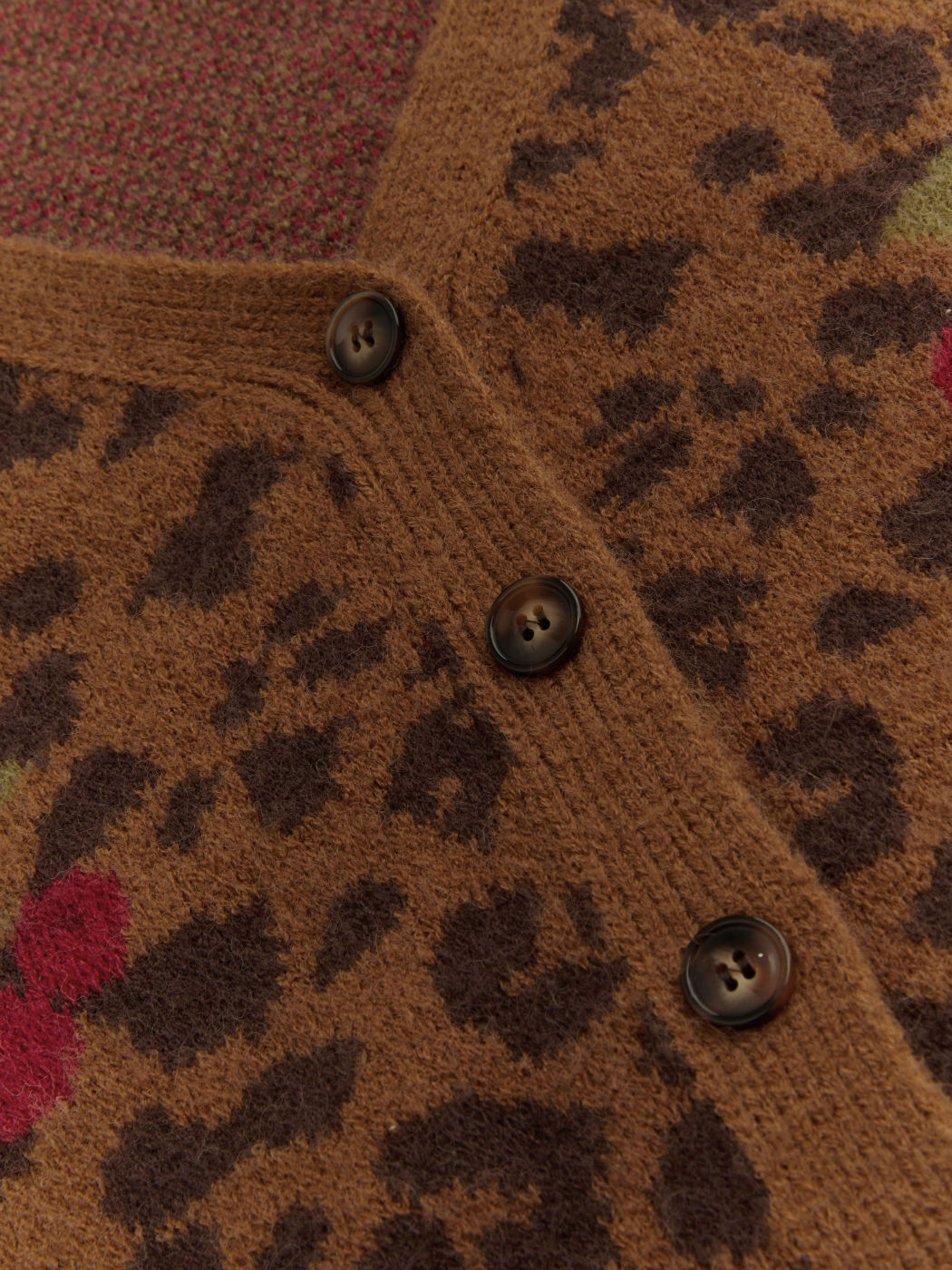 Jacquard V-neck Leopard Cherry Button Long Sleeve Sweater Curve & Plus
