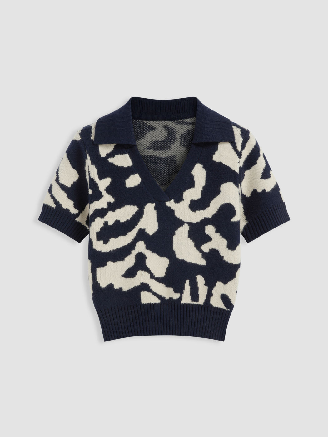 Knit Collar Abstract Crop Short Sleeve Top