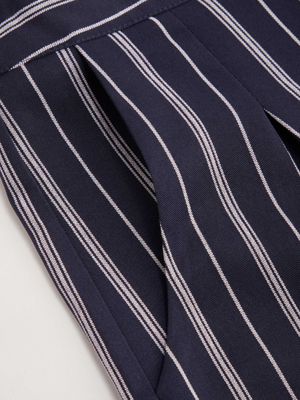 Mid Rise Striped Pocket Wide Leg Trousers