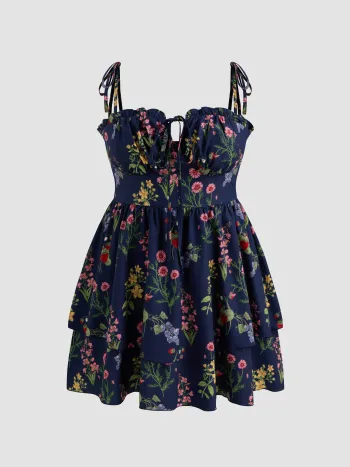 Gewobenes Blumenkleid mit Rüschensaum und Knoten, Mini, Schichtlook, Kurve & Plus
