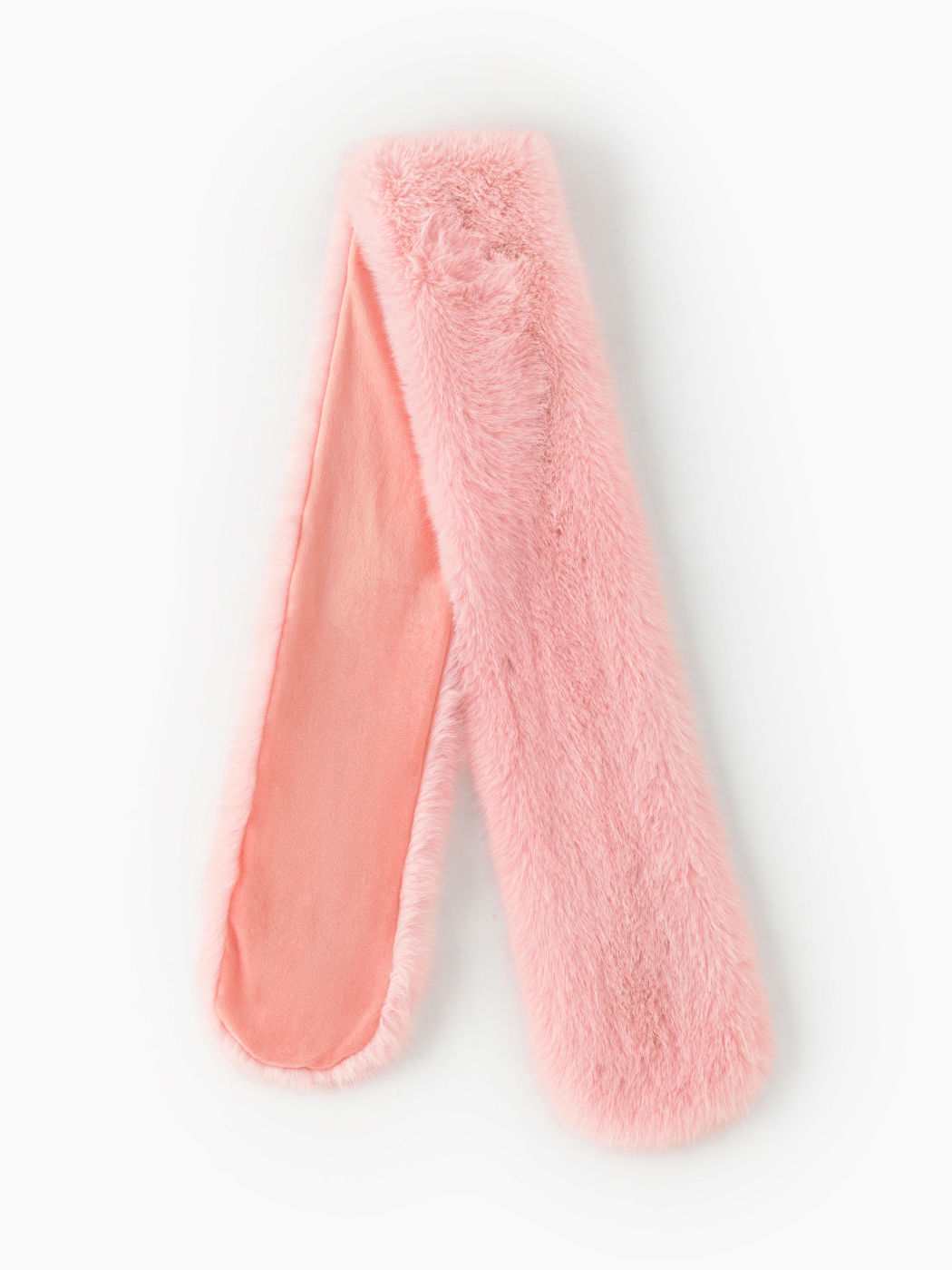 FUZZY SCARF