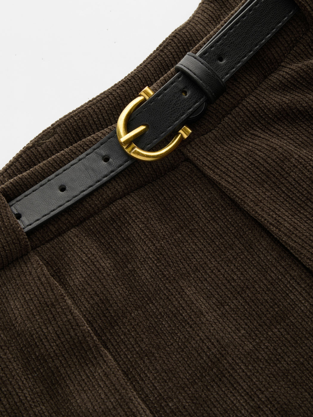 Corduroy Mid Rise Solid Pocket Straight Leg Trousers With Belt