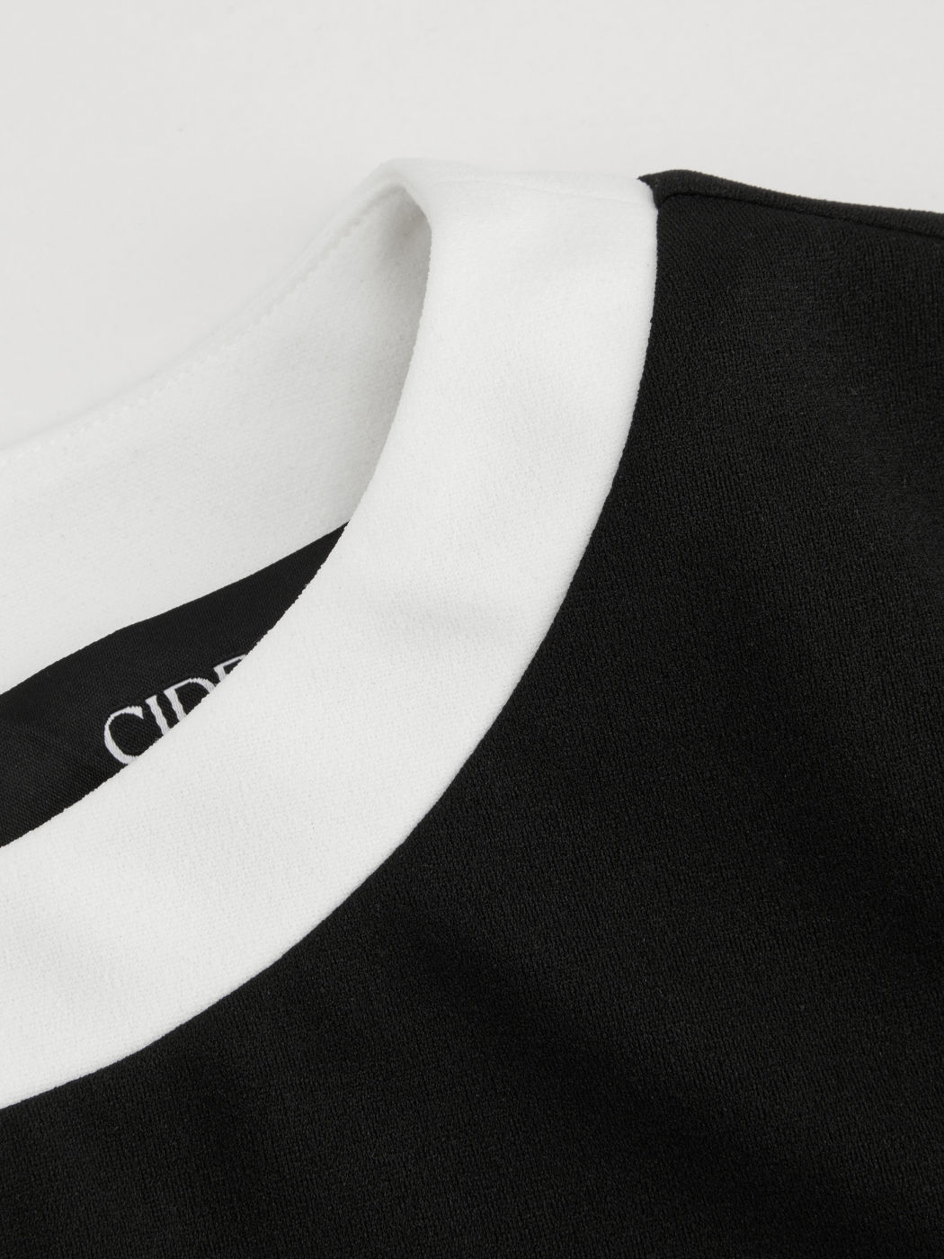 Round Neckline Contrasting Binding Bowknot Mini Dress