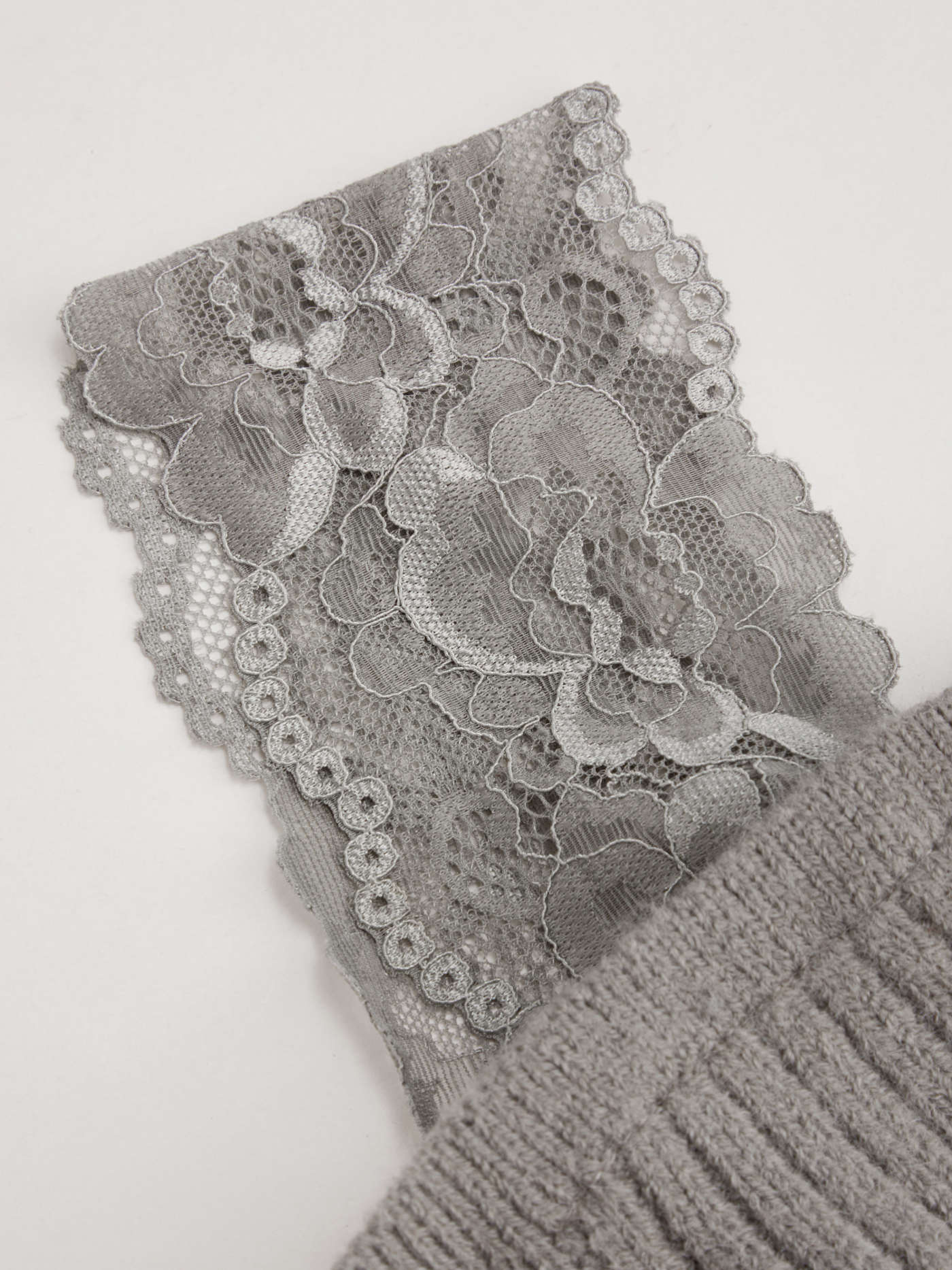 Knitted V-neck Solid Split Lace Midi Dress Curve & Plus