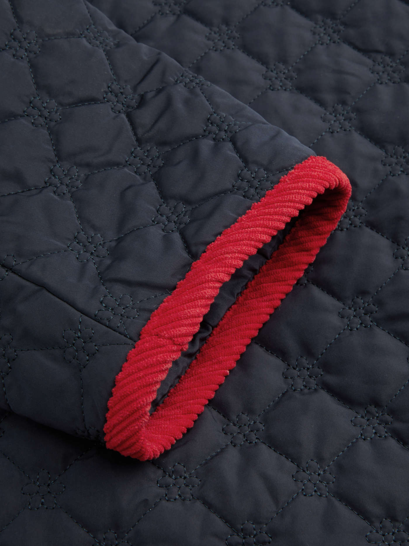 Doll Collar Contrasting Binding Tie Front Pocket Puffer Jacket
