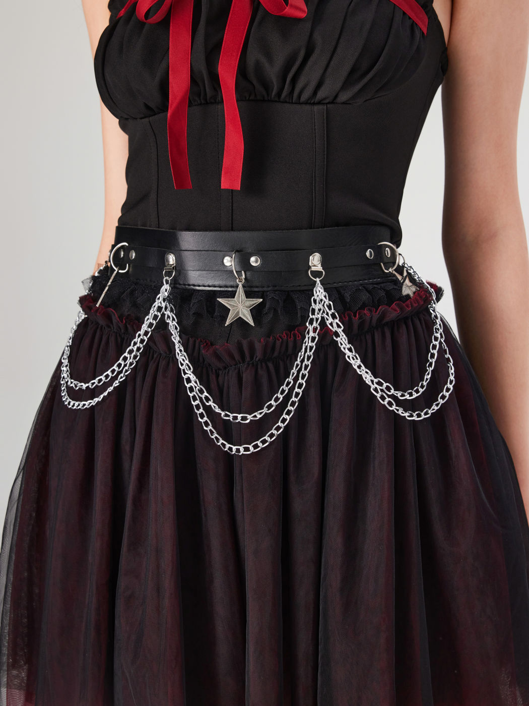 STAR & CHAIN WAIST BELT