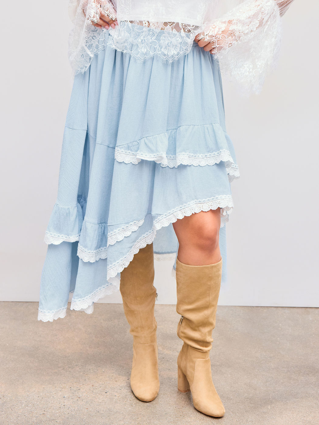100% Baumwolle Mid Rise Solid Broderie Anglaise Rüsche Asymmetrischer Saum Lagen Maxirock Kurve & Plus