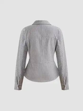 Camicia a maniche lunghe con colletto a righe
