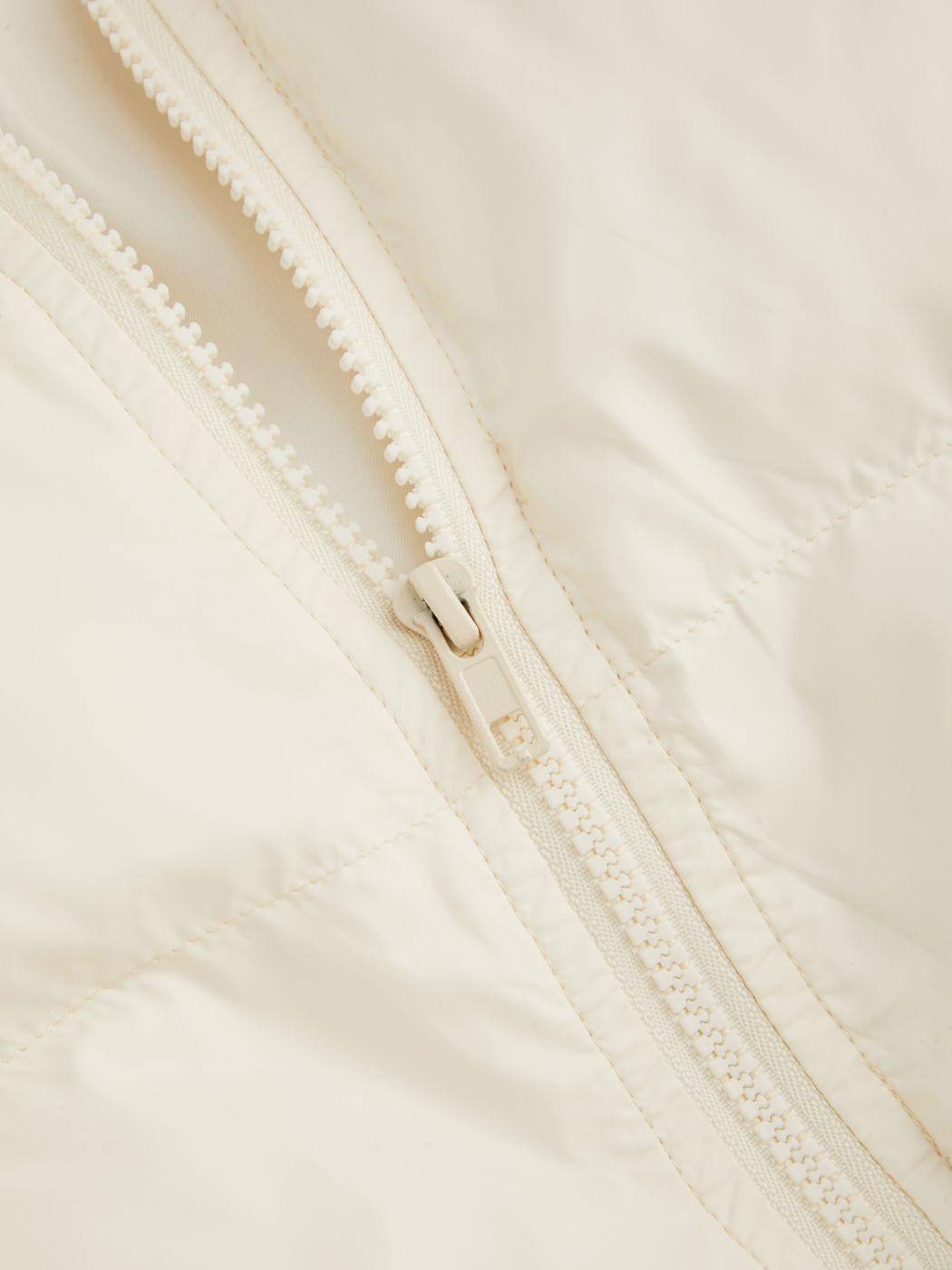 Stand Collar Solid Zipper Drawstring Pocket Puffer