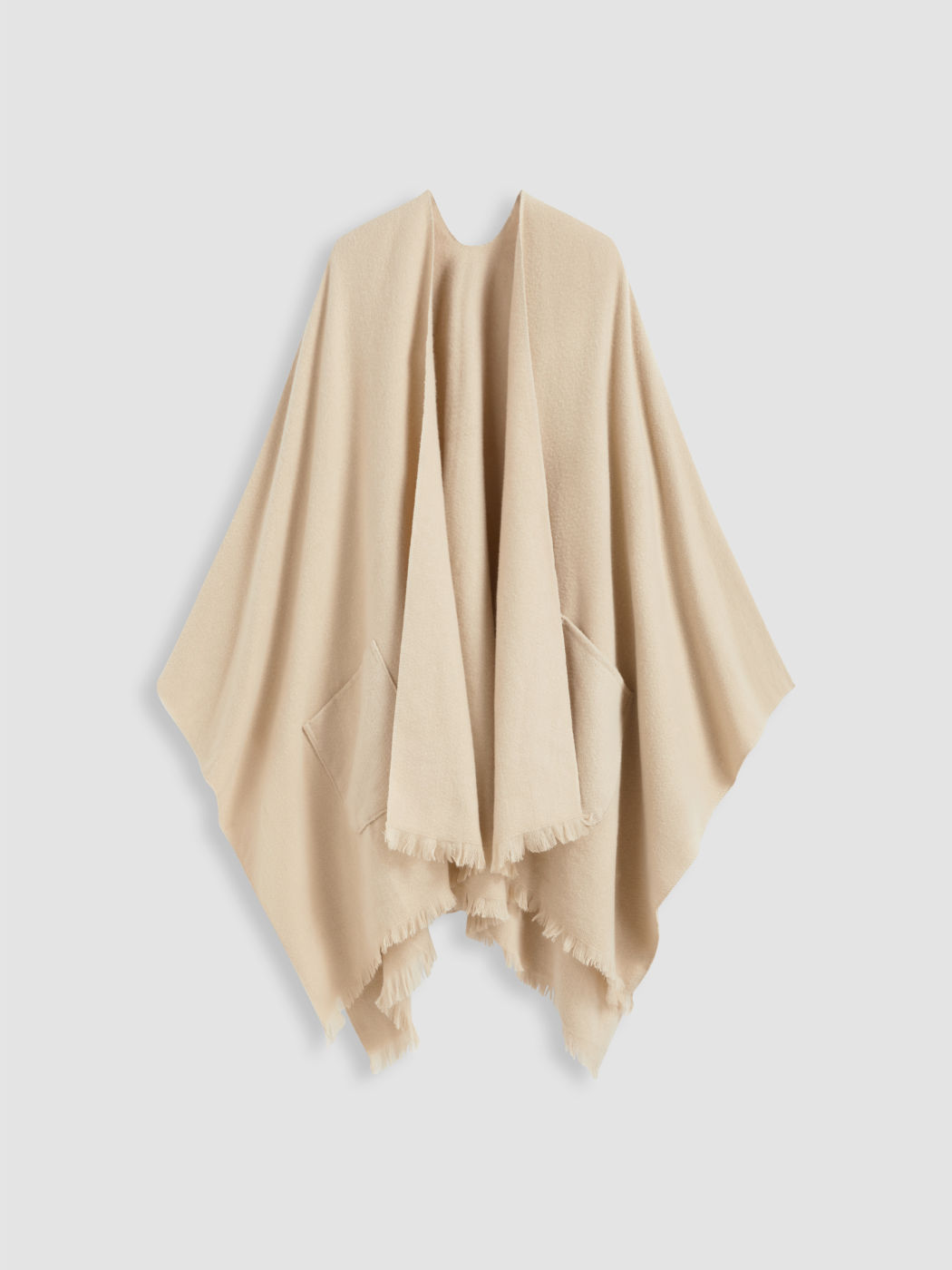 POCKET TASSEL SHAWL