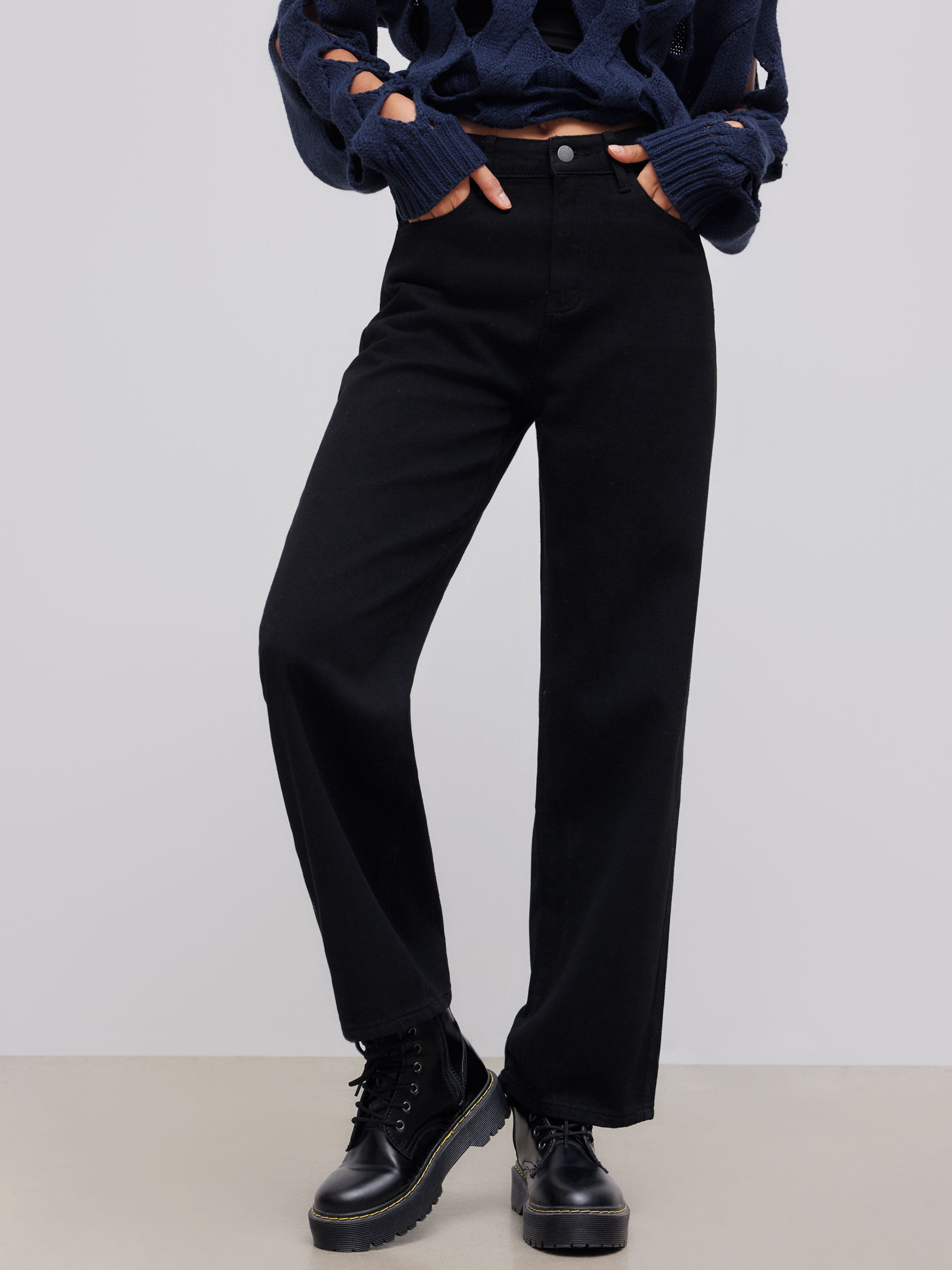 Cider Denim Mid Rise Solid Pocket Straight Leg Jeans