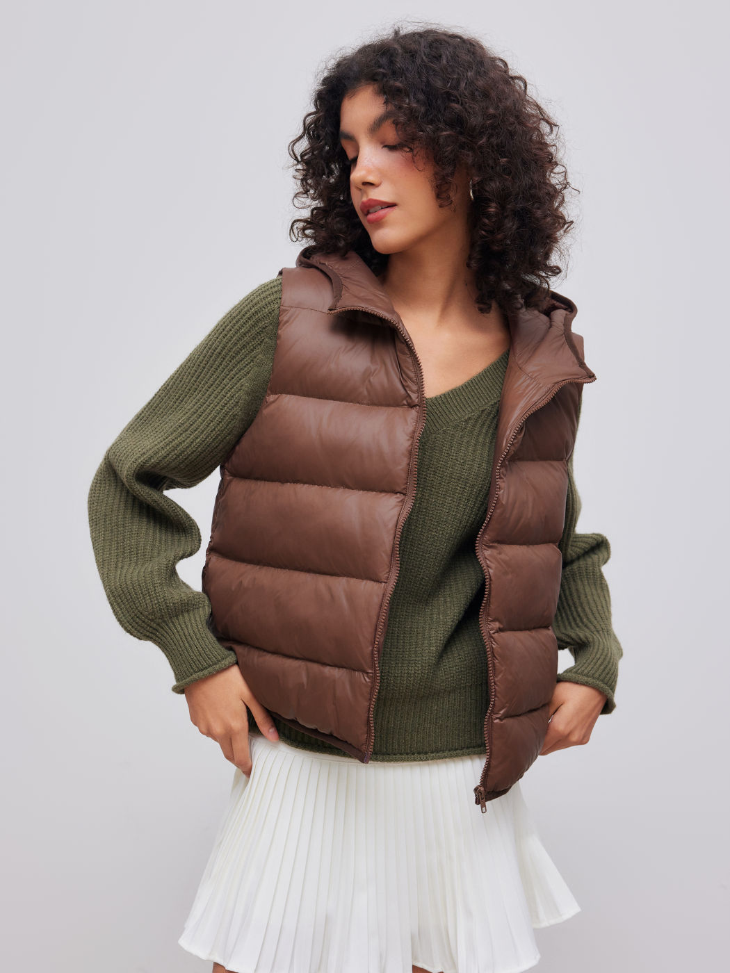 Hooded Solid Zipper Pocket Puffer Vest