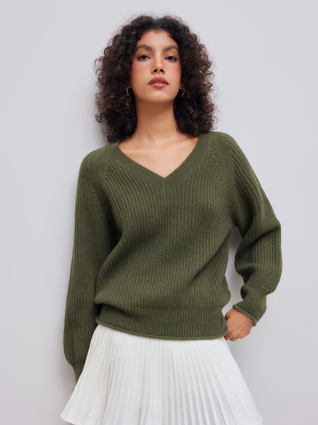 Knit V-neck Solid Rib Sweater