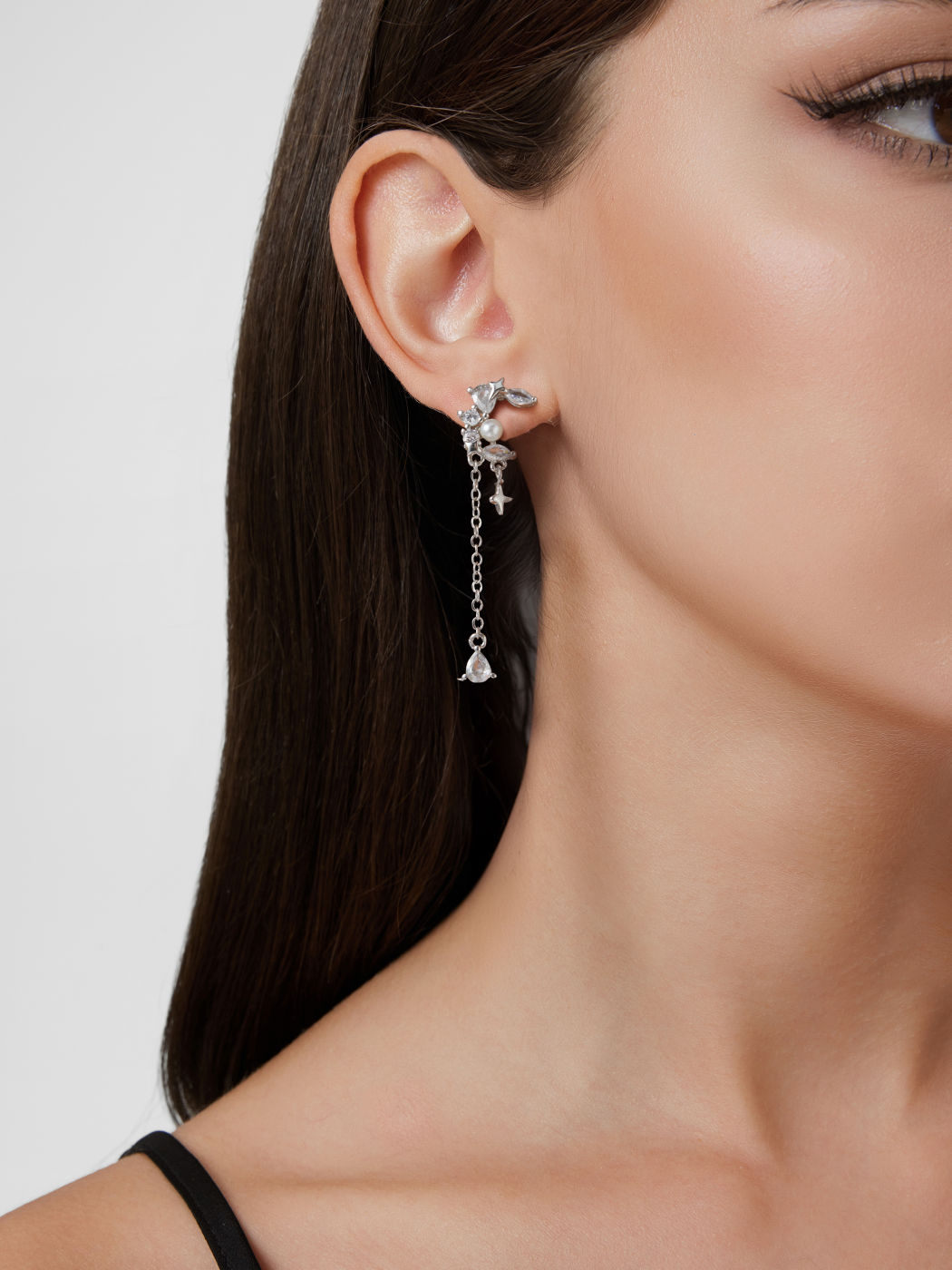 FAUX PEARL & RHINESTONE DECOR MOON DROP EARRINGS