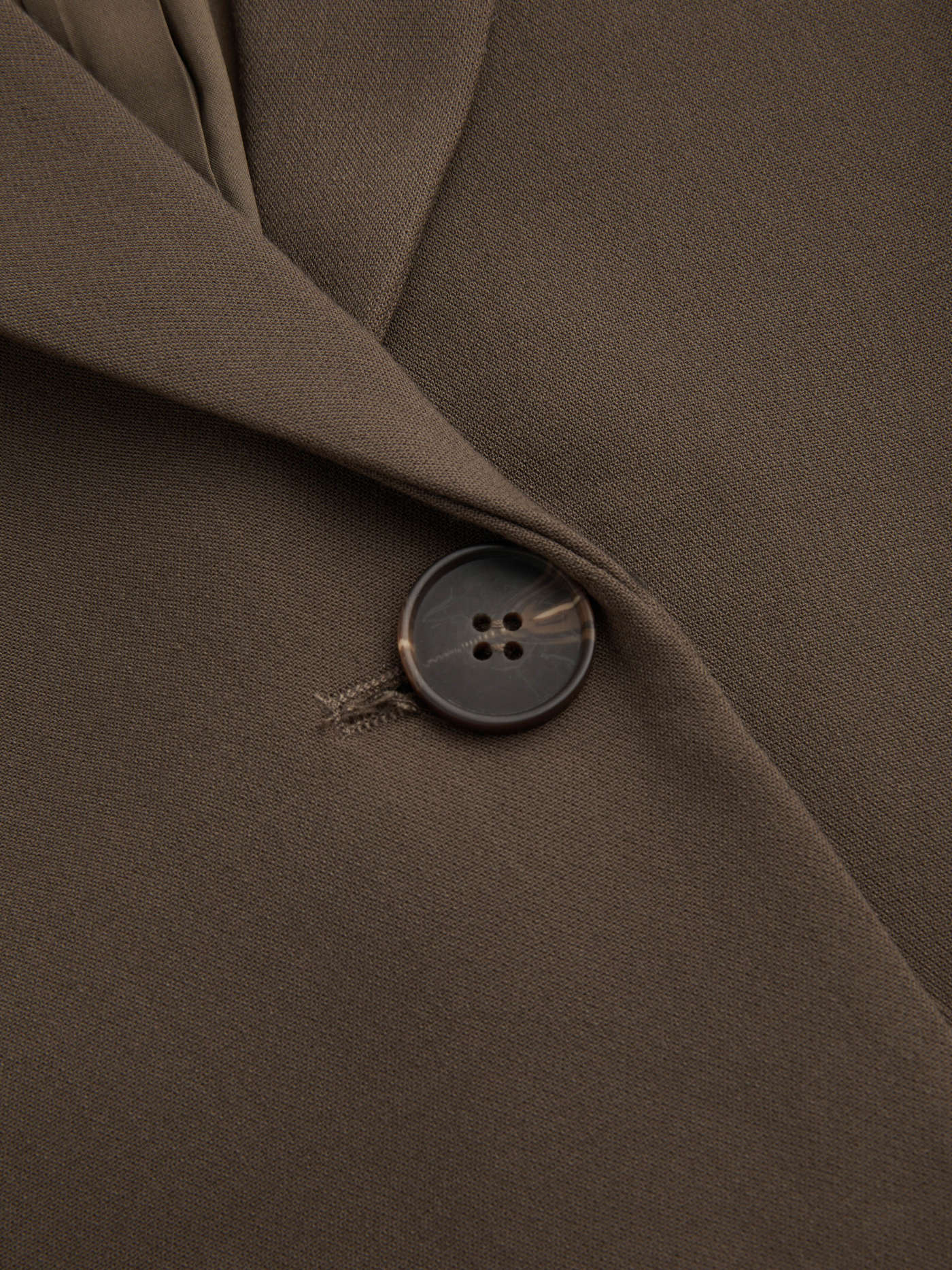 Collar Solid Button Pocket Blazer Curve & Plus