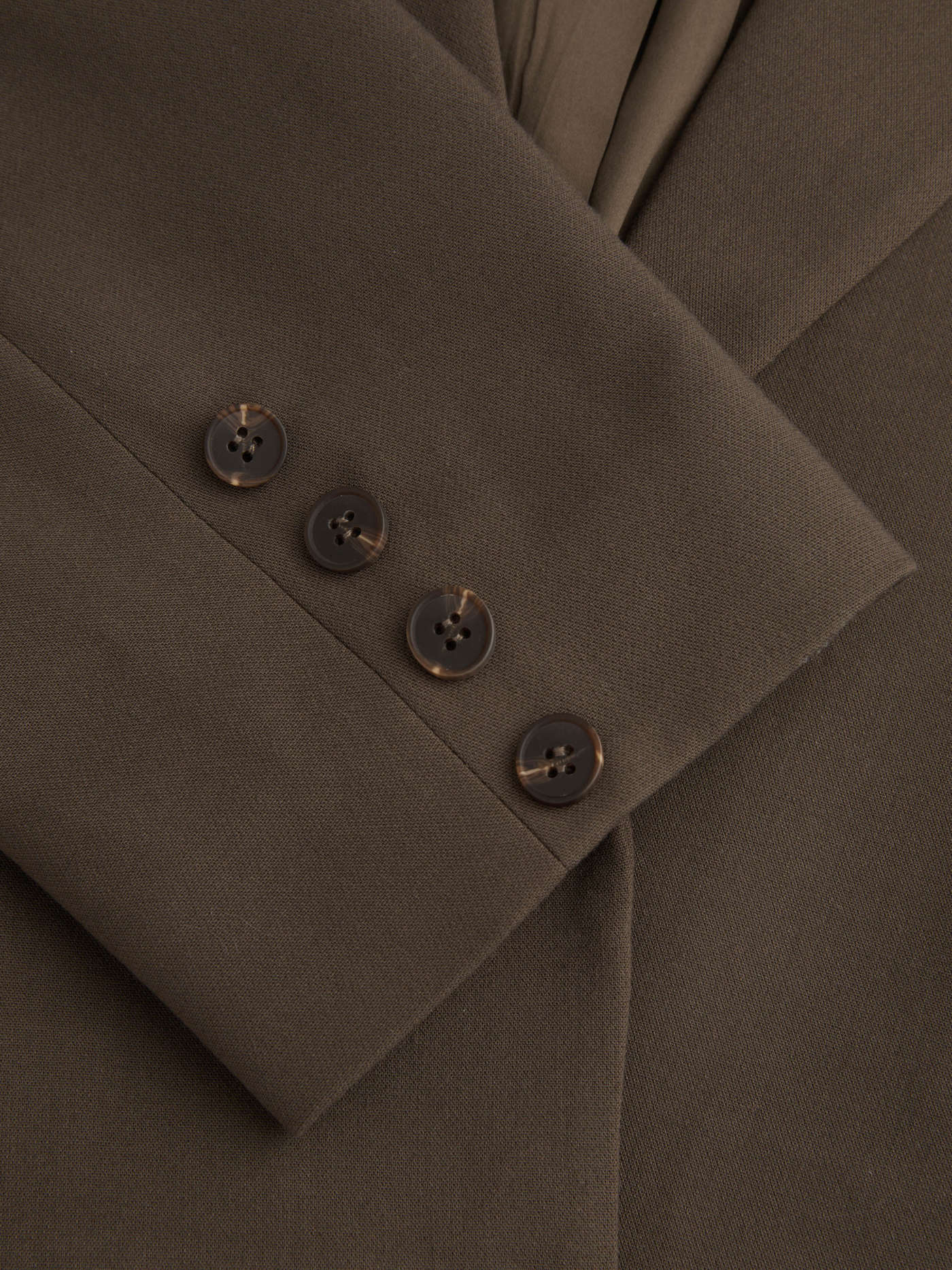 Collar Solid Button Pocket Blazer Curve & Plus
