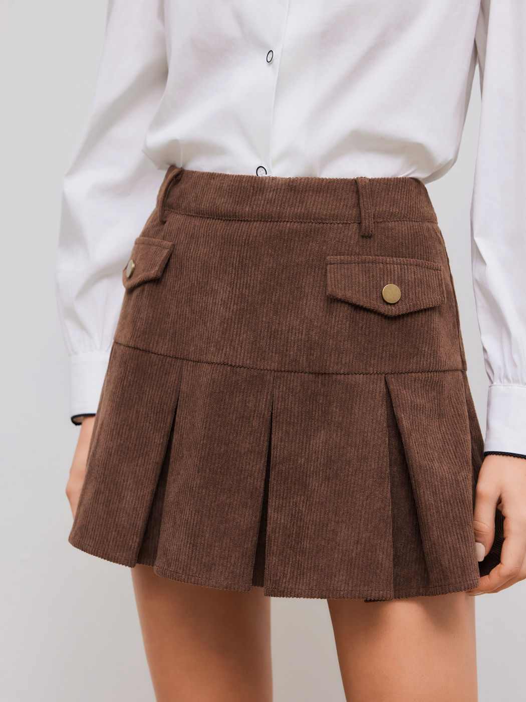 Corduroy Low Rise Solid Pleated Skort