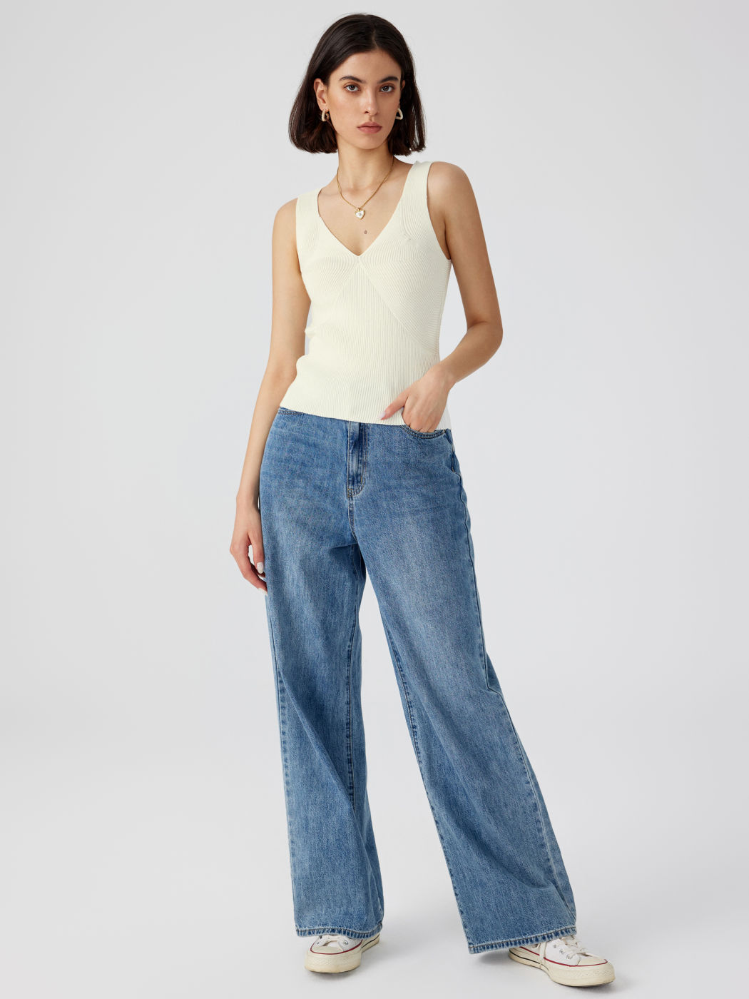 V-Ausschnitt Unifarbenes Stricktop