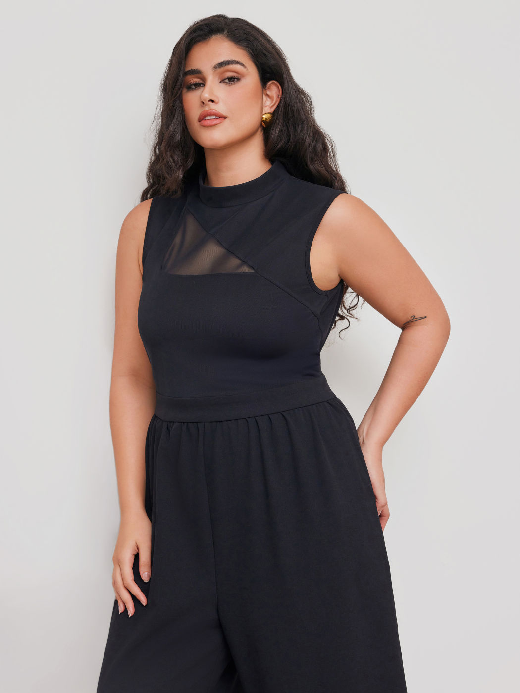 High Neck Solid Cut Out Pocket Wide Leg Jumpsuit Curve & Plus