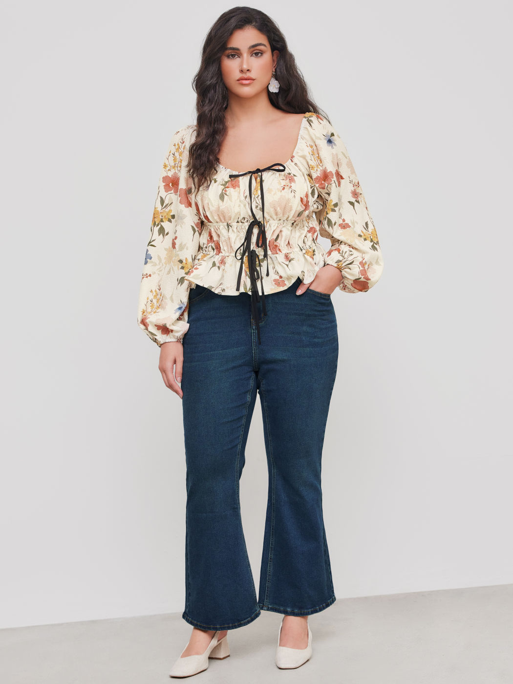 Quadratischer Ausschnitt Florales Geknotetes Langarm Blusen Kurve & Plus