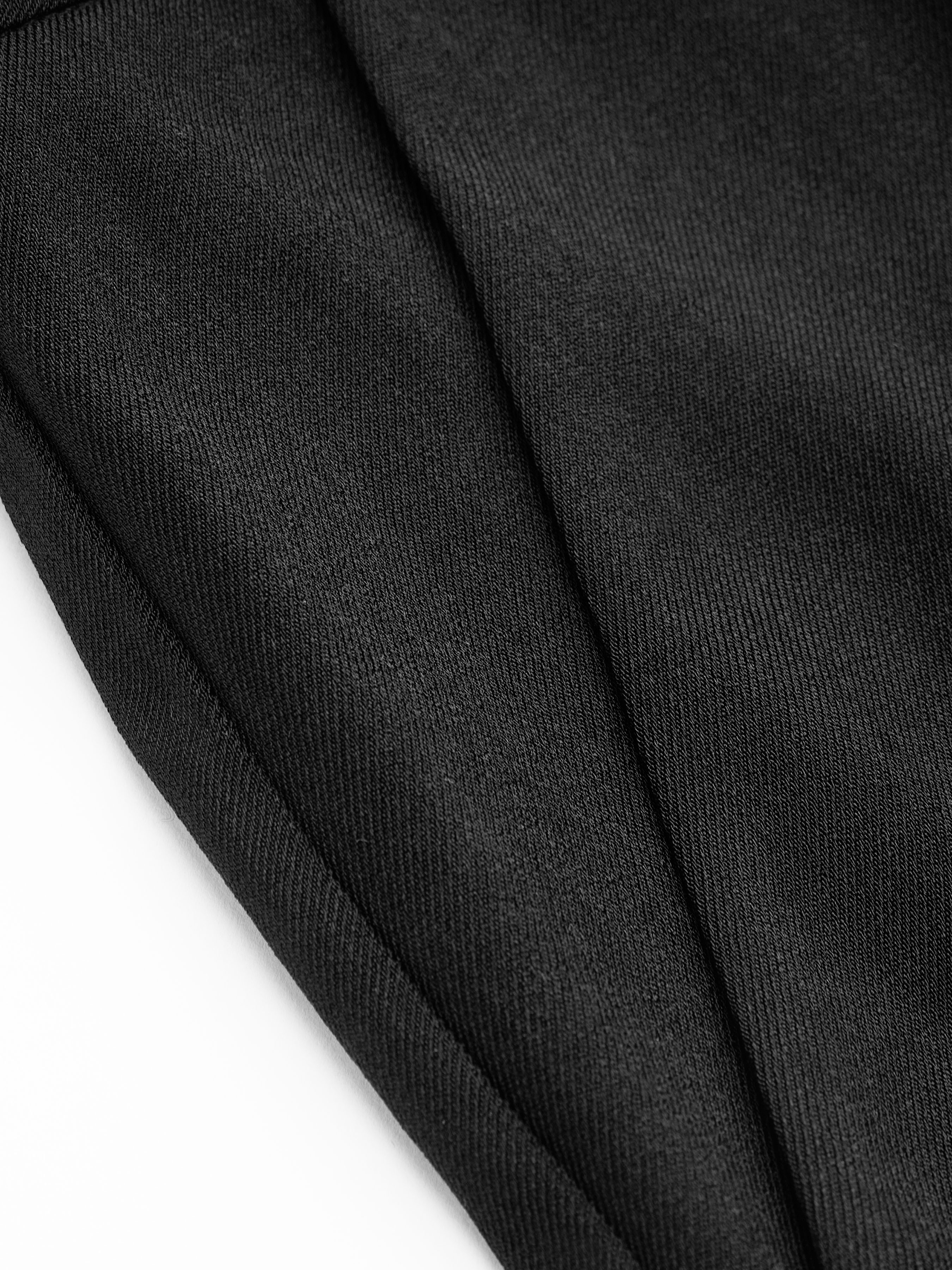 High Rise Solid Pocket Cropped Tapered Trousers With Belt