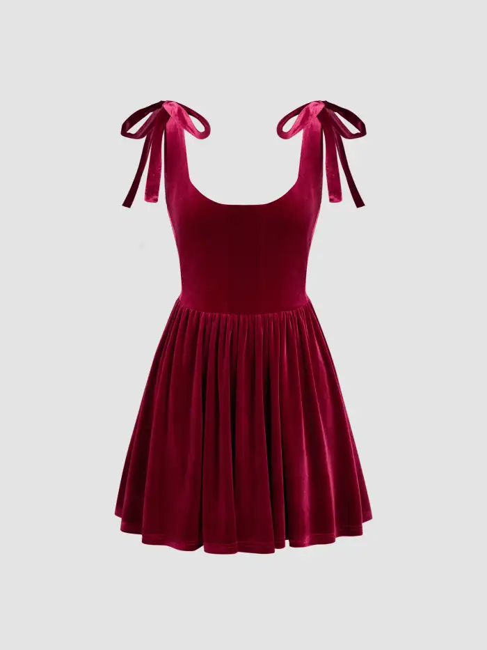 Velvet Scoop Neckline Solid Knotted Midi Dress