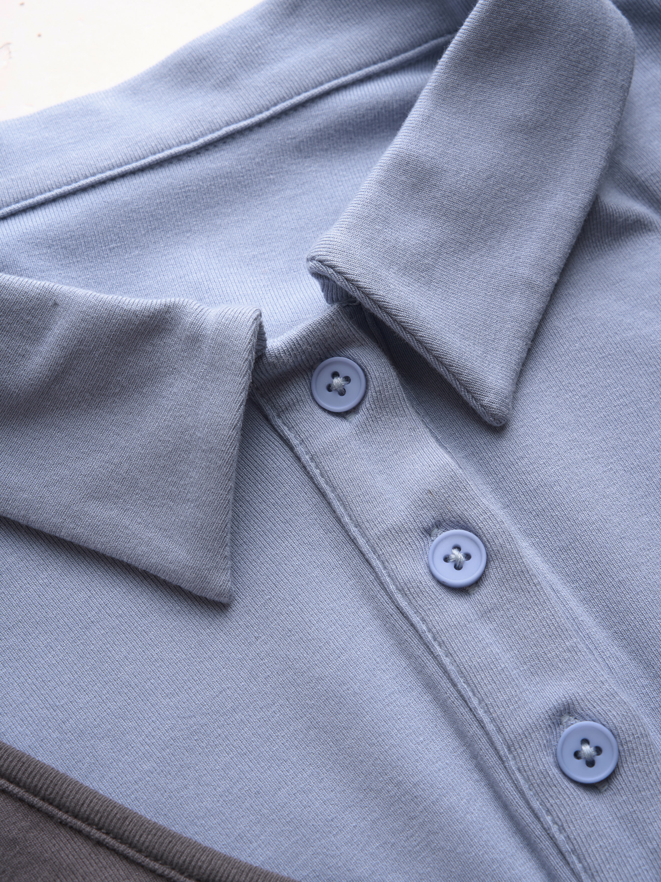 Collar Two Tone Button Short Sleeve Crop Top