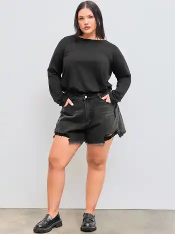 Tassels Ripped Pocket Jean Shorts Curve & Plus