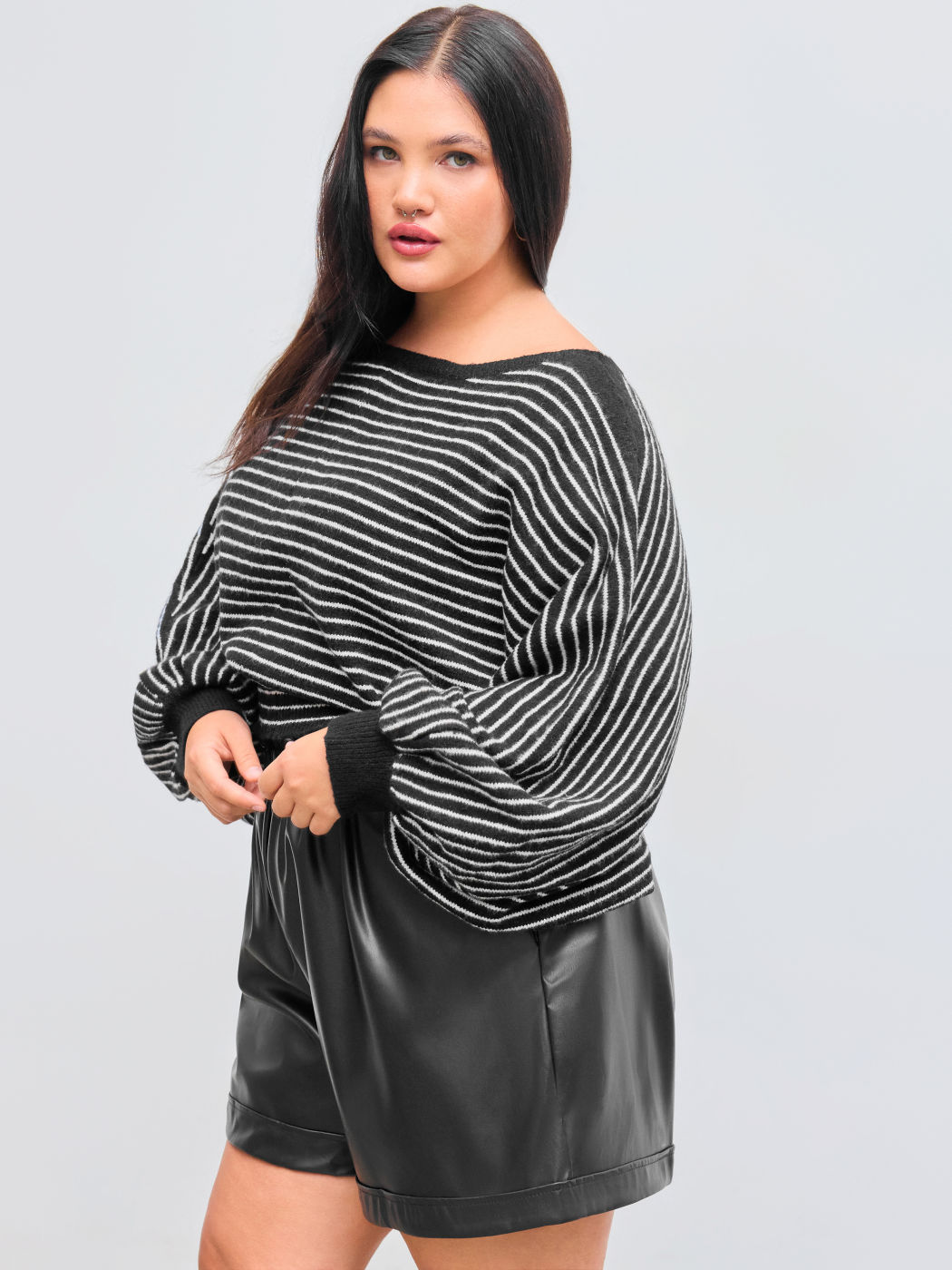 Sudadera de punto de lana a rayas con cuello barco Curvy