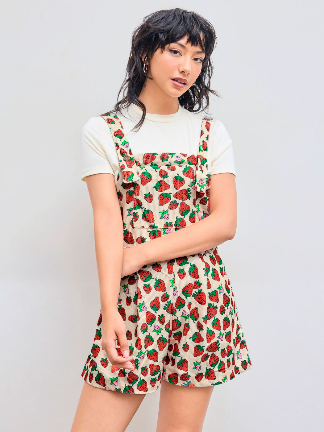 Romper in velluto a coste con scollo quadrato e grafica a fragola