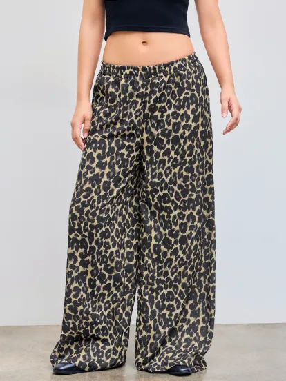 Mandarin Collar Ruched Split Top