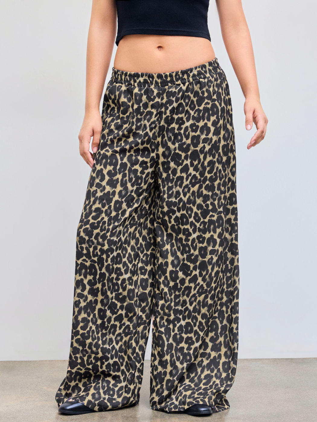 Mittlerer Bund, elastische Taille, Leopardmuster, breite Beine Hosen