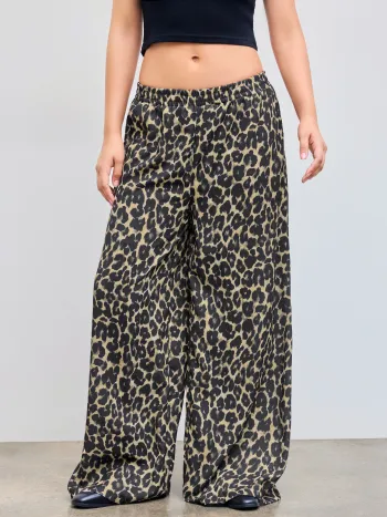 Leopard-Pantalons mit niedriger Taille und breiten Beinen