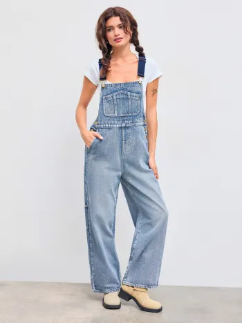 Denim-Buckel-Wide-Leg-Overalls