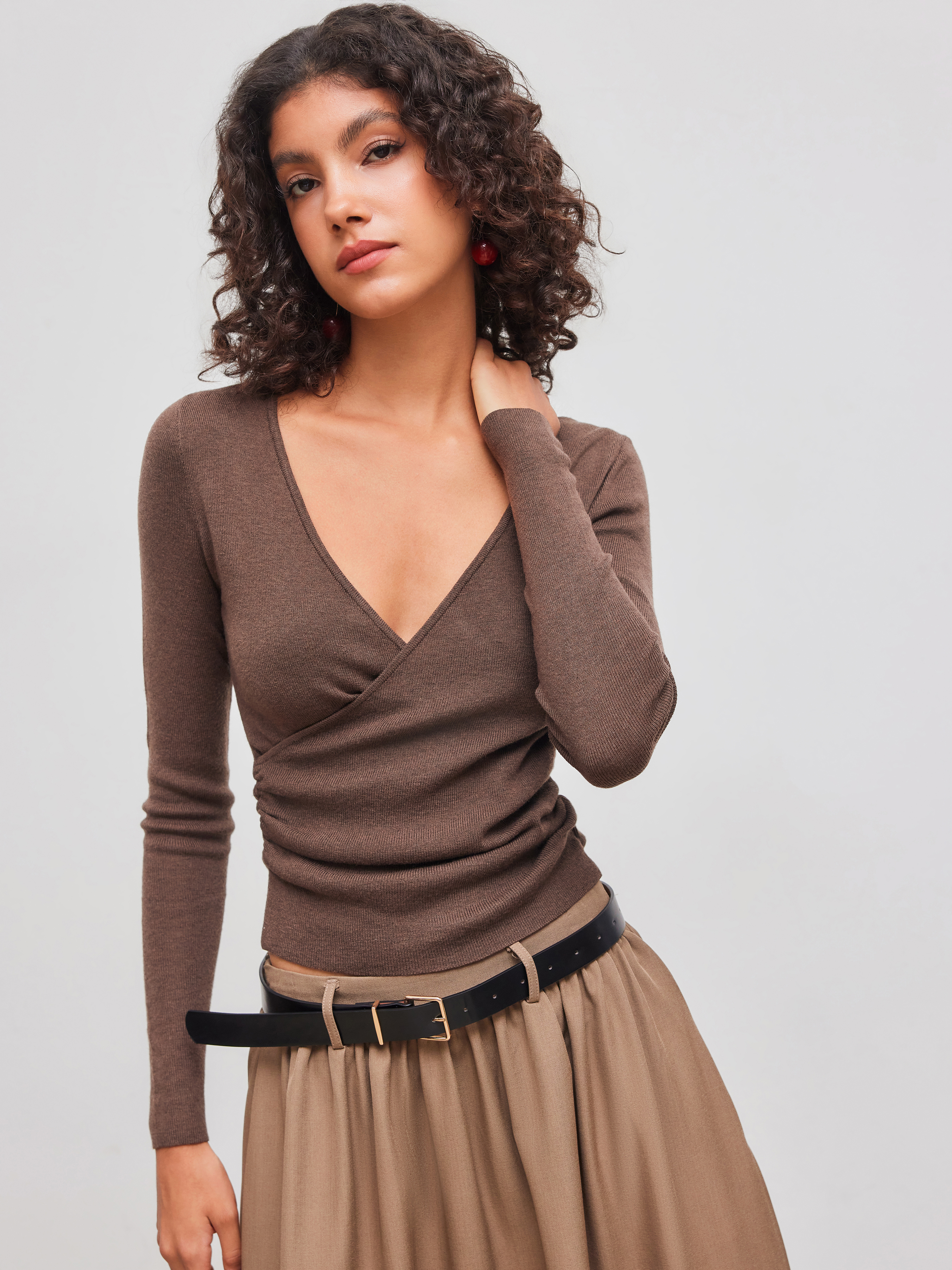 Wool-blend V-neck Solid Ruched Knitted Long Sleeve Top
