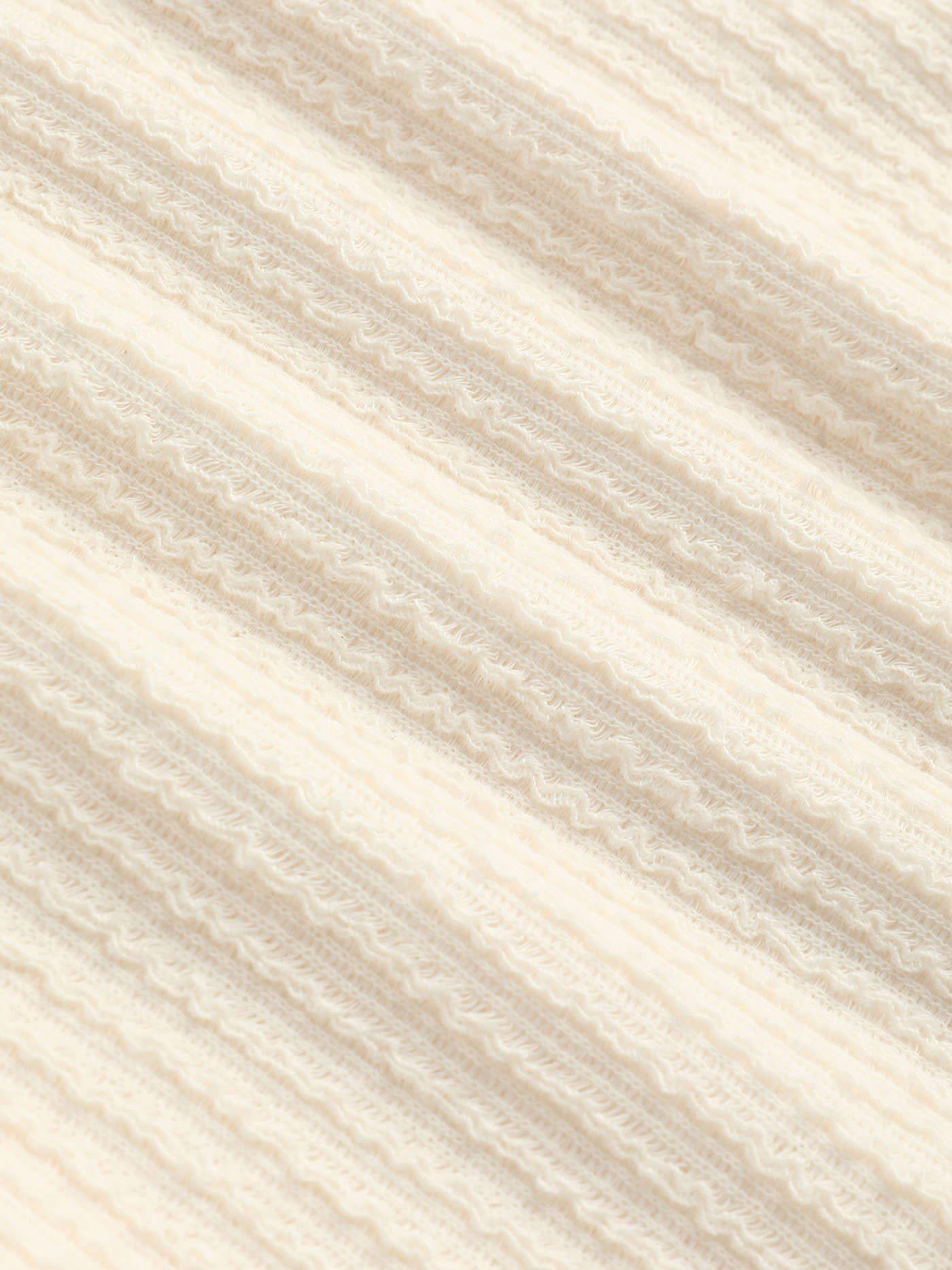 Round Neckline Solid Fringe Long Sleeve Crop Top