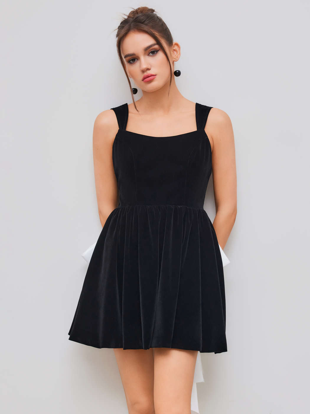 Velvet Velvet Square Neck Solid Bowknot Mini Dress For Date Wedding