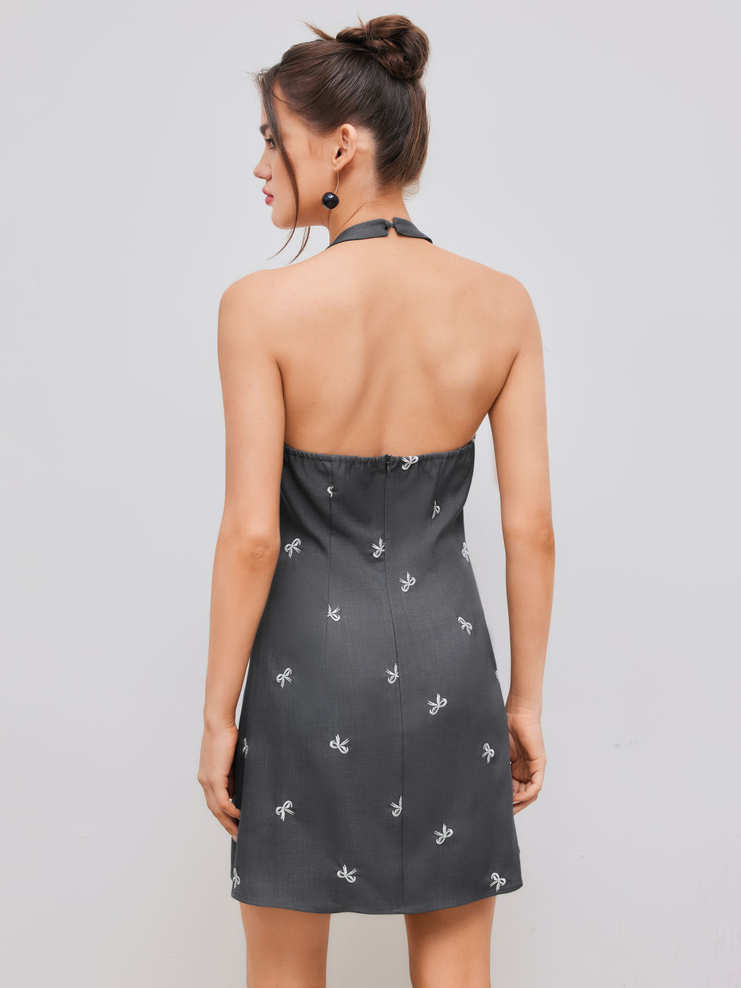 Halter Neckline Solid Bowknot Mini Dress