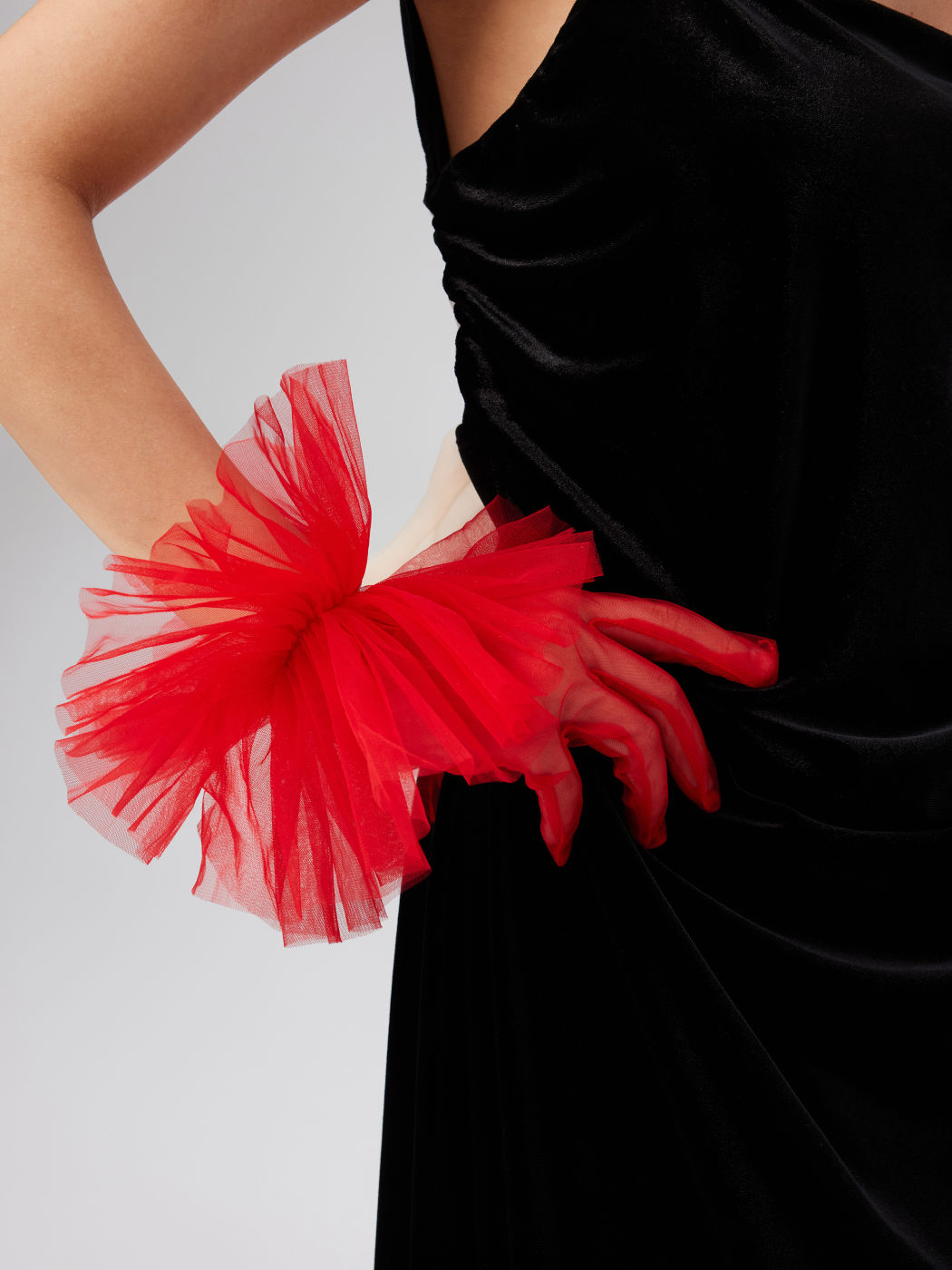 Tulle Gloves