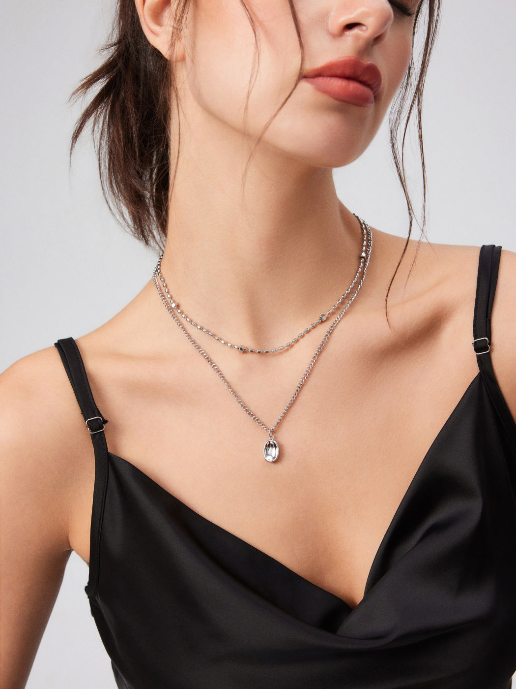 2PCS OVAL PENDANT NECKLACE