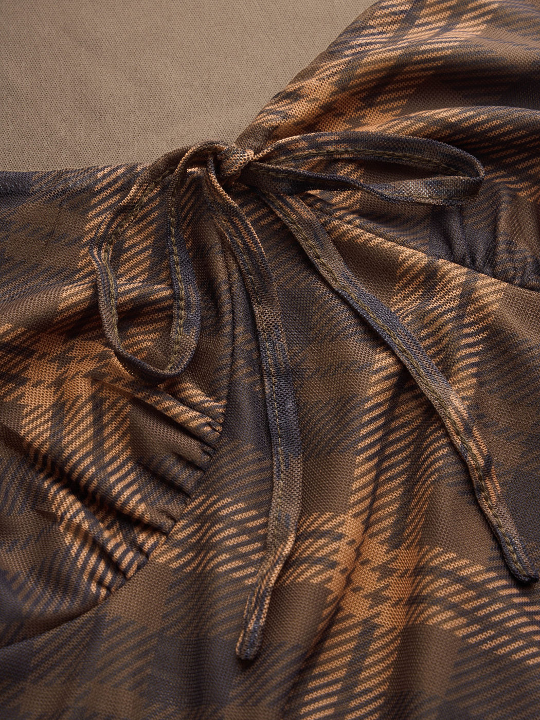 Mesh V-neck Checks Knotted Maxi Dress
